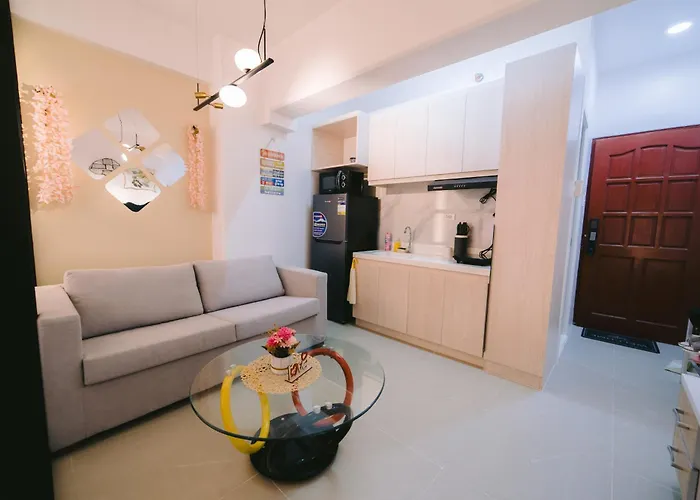 アパート Your Cebu Hideaway At Royal Oceancreast Mactan 1br マクタン