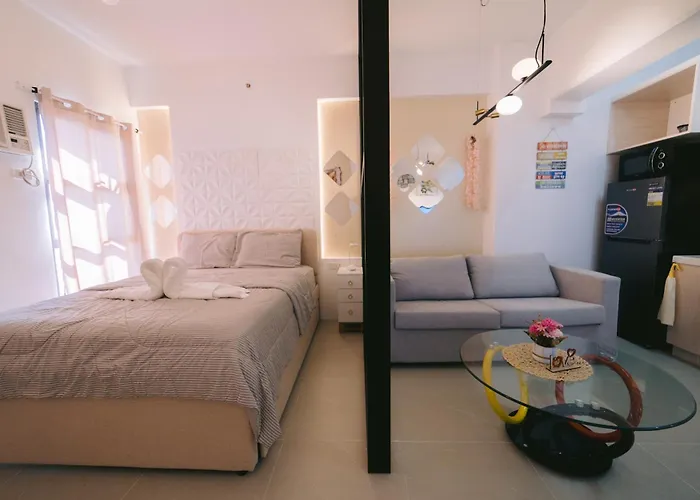 Your Cebu Hideaway At Royal Oceancreast Mactan 1br